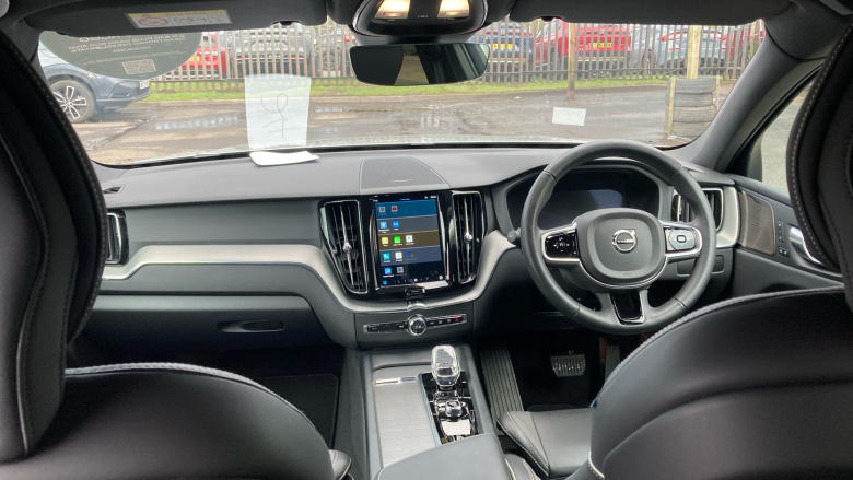 Volvo XC60 2.0 B4D Plus Dark 5dr AWD Geartronic Diesel Estate